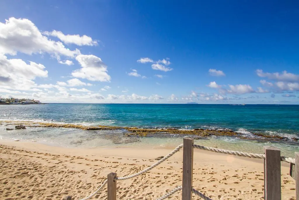 La Vista Beach Resort Simpson Bay